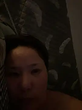 Snapshot of Youyou_12 chatting on 02/11/26, 07:52 Youyou 12 online show from 02/11/26, 07:52