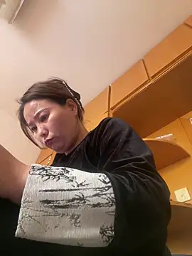 Youyou 12 online show from 03/13/26, 07:15