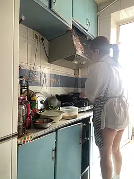 Youyou 12 online show from 03/26/26, 01:01