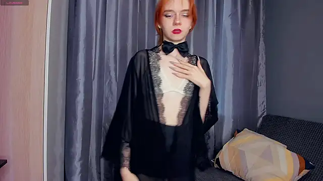 TarynPalek online show from 04/23/26, 07:09