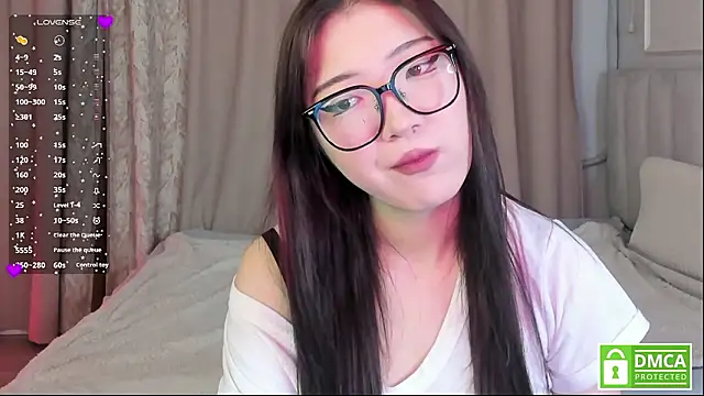 Snapshot of say7maya chatting on 02/26/26, 04:22 say7maya online show from 02/26/26, 04:22