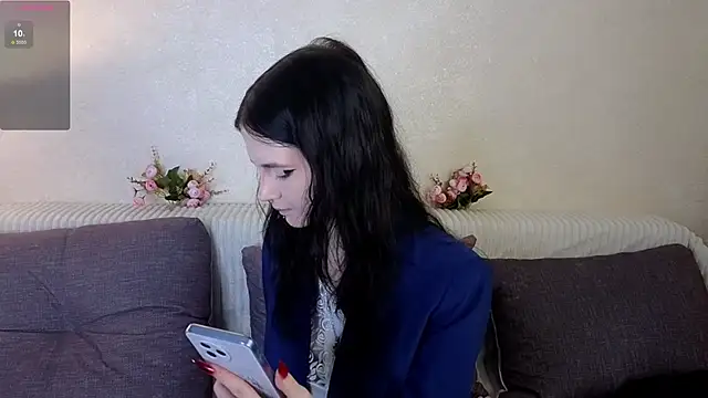 Snapshot of Glow_hollow chatting on 03/12/26, 04:29 Glow hollow online show from 03/12/26, 04:29