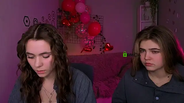 Snapshot of laurenmurrr chatting on 02/28/26, 11:11 laurenmurrr online show from 02/28/26, 11:11