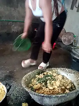 Snapshot of neyney110 chatting on 02/07/26, 10:08 neyney110 online show from 02/07/26, 10:08