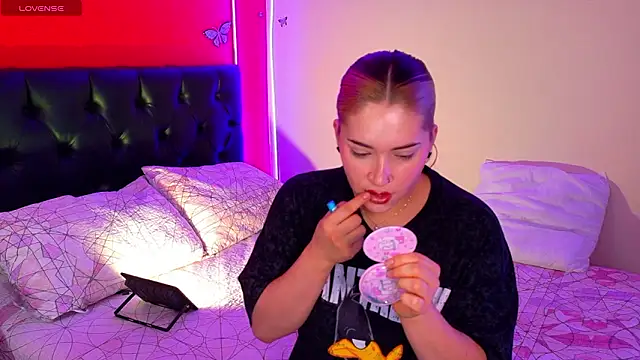 Snapshot of Arytits chatting on 02/19/26, 11:06 Arytits online show from 02/19/26, 11:06