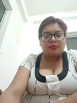 Snapshot of Elie_Hallway chatting on 02/27/26, 05:57 Elie Hallway online show from 02/27/26, 05:57