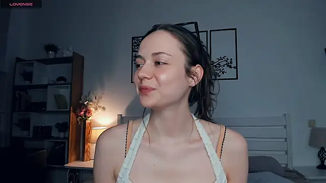 Snapshot of MalvinaTrafford chatting on 02/20/26, 08:20 MalvinaTrafford online show from 02/20/26, 08:20