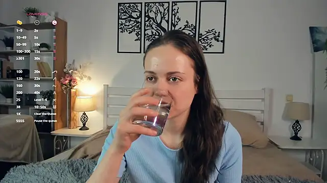 Snapshot of MalvinaTrafford chatting on 02/22/26, 09:13 MalvinaTrafford online show from 02/22/26, 09:13