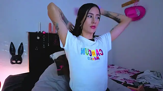 Iam kimh online show from 03/19/26, 01:09