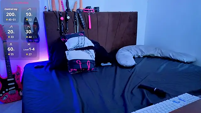 Iam kimh online show from 03/31/26, 05:13