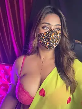 queen-panda online show from 03/17/26, 05:38