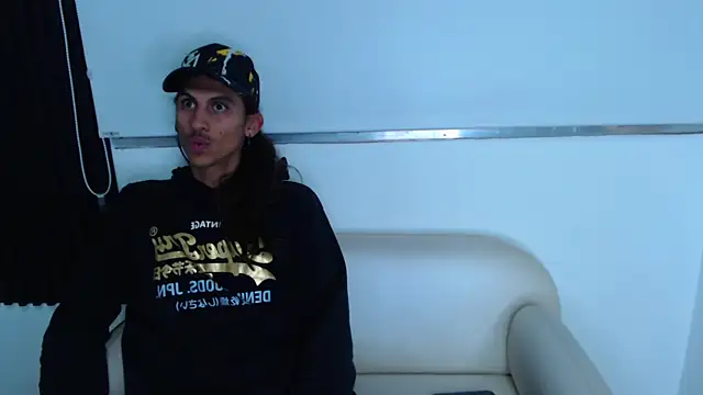 Snapshot of Noha-Smith chatting on 02/24/26, 06:44 Noha-Smith online show from 02/24/26, 06:44