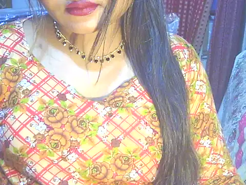 Nusrat Faria online show from 04/21/26, 12:12