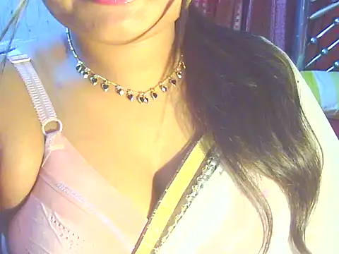 Nusrat Faria online show from 04/26/26, 07:33