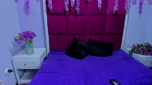 Aysha Love  online show from 02/26/26, 02:43