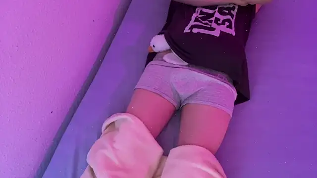 RaccooIsHere online show from 04/23/26, 05:04