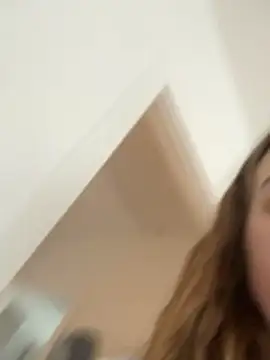 Snapshot of romyxxs chatting on 02/10/26, 09:02 romyxxs online show from 02/10/26, 09:02