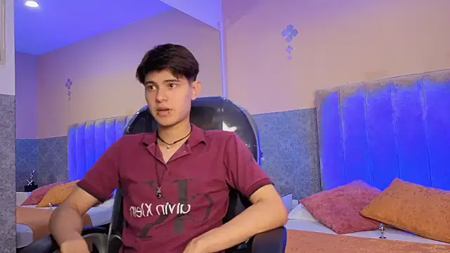 Derek Sinn online show from 02/10/26, 07:51