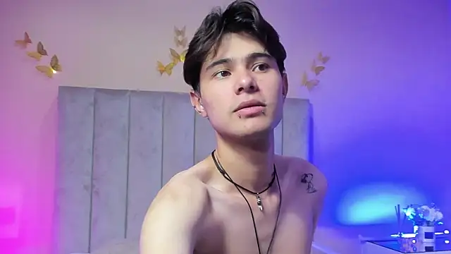 Derek Sinn online show from 03/22/26, 02:09