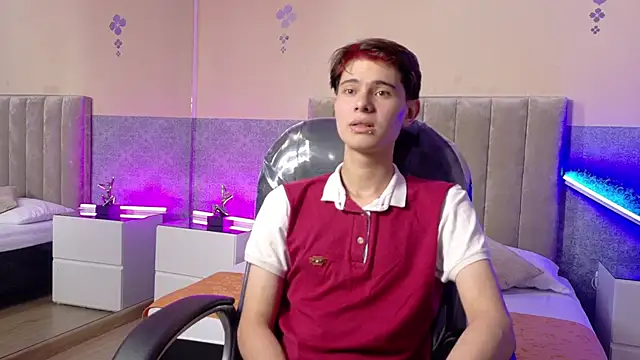 Derek Sinn online show from 04/03/26, 07:56