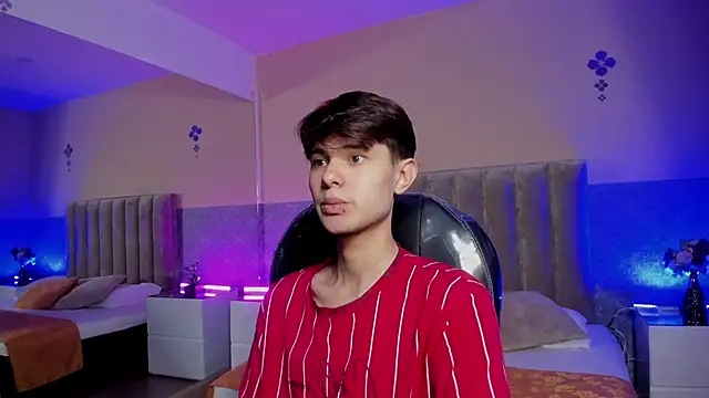 Derek Sinn online show from 04/10/26, 07:51