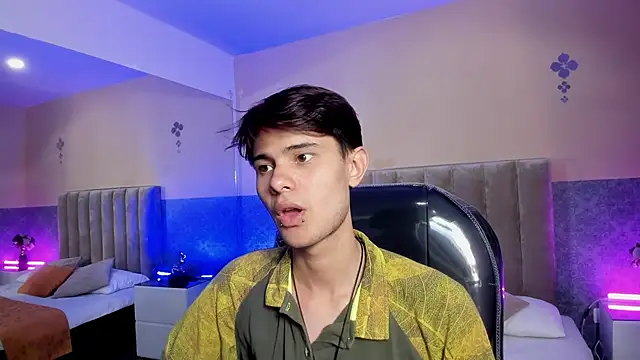 Derek Sinn online show from 04/21/26, 08:01