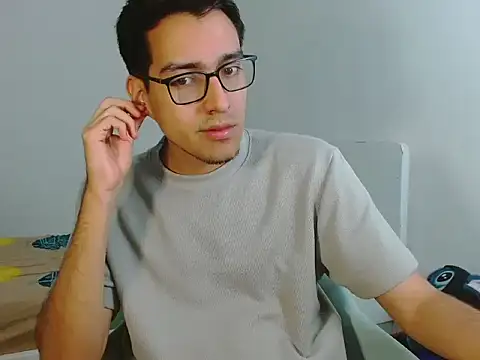 NickFin online show from 04/25/26, 02:14