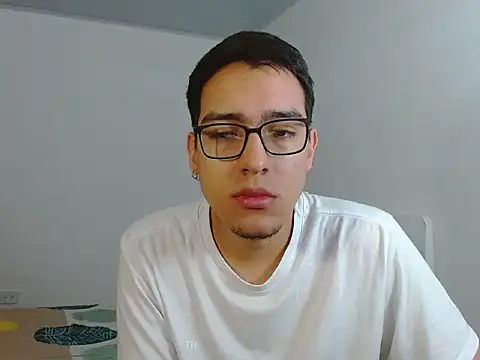 Snapshot of NickFin chatting on 04/26/26, 02:26 NickFin online show from 04/26/26, 02:26