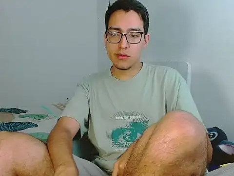 Snapshot of NickFin chatting on 05/04/26, 02:18 NickFin online show from 05/04/26, 02:18