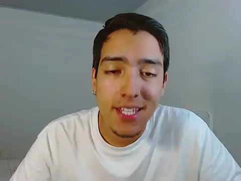 Snapshot of NickFin chatting on 06/04/26, 07:53 NickFin online show from 06/04/26, 07:53
