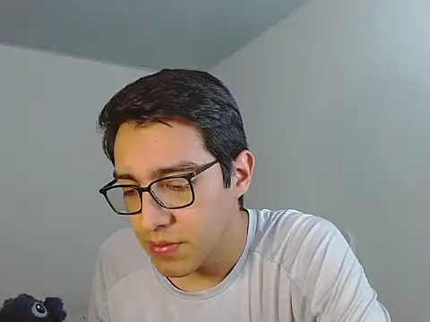Snapshot of NickFin chatting on 07/03/26, 03:46 NickFin online show from 07/03/26, 03:46