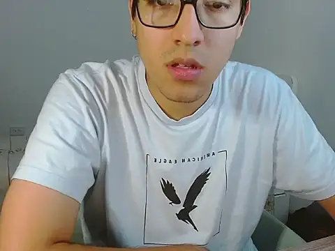 Snapshot of NickFin chatting on 07/31/26, 12:10 NickFin online show from 07/31/26, 12:10