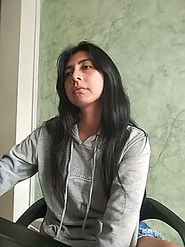 Snapshot of EmmaWilliamss4 chatting on 02/02/26, 02:16 EmmaWilliamss4 online show from 02/02/26, 02:16