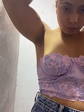 Snapshot of Samantha_rousse28 chatting on 02/14/26, 02:47 Samantha rousse28 online show from 02/14/26, 02:47