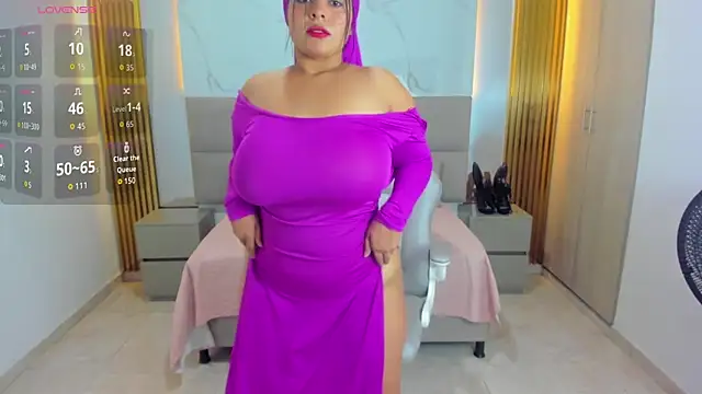 Snapshot of Nasira_sultan chatting on 02/10/26, 02:15 Nasira sultan online show from 02/10/26, 02:15