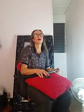 Snapshot of laurasofia45 chatting on 02/09/26, 07:07 laurasofia45 online show from 02/09/26, 07:07