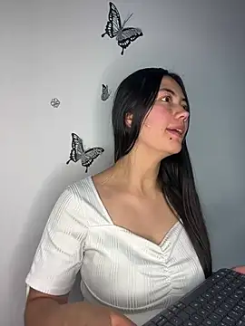 Snapshot of Tammy8 chatting on 03/03/26, 10:04 Tammy8 online show from 03/03/26, 10:04