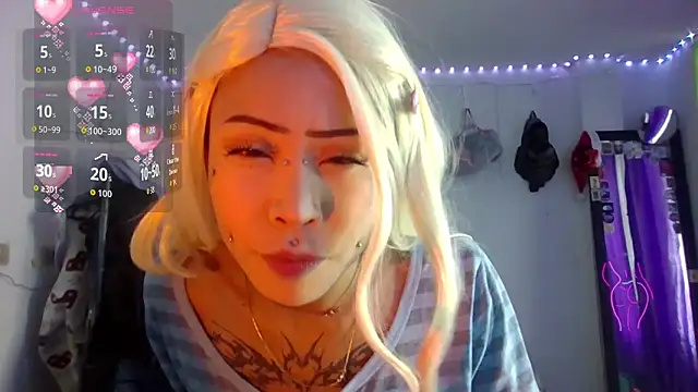 Snapshot of suky_pou chatting on 02/18/26, 05:31 suky pou online show from 02/18/26, 05:31