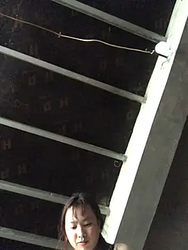 Snapshot of honeyyy110 chatting on 02/11/26, 03:11 honeyyy110 online show from 02/11/26, 03:11