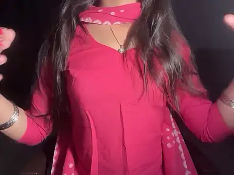 Simran kaurr online show from 04/17/26, 06:49
