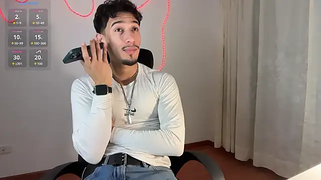 Snapshot of rafael_stone11 chatting on 02/20/26, 01:46 rafael stone11 online show from 02/20/26, 01:46