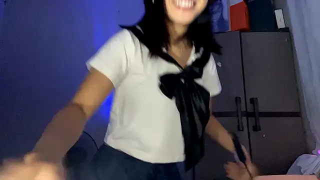 Snapshot of ConstancePorrini chatting on 02/11/26, 07:46 ConstancePorrini online show from 02/11/26, 07:46