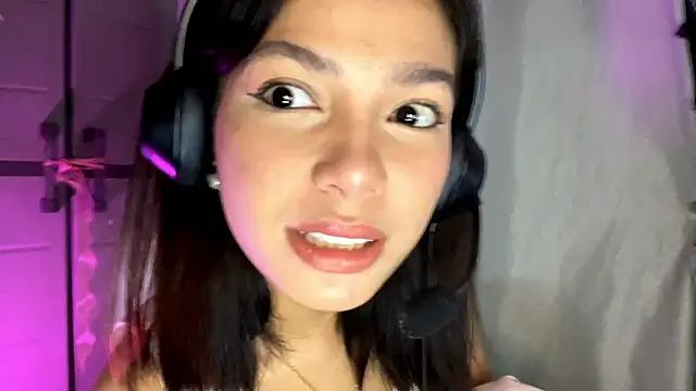 Snapshot of ConstancePorrini chatting on 02/26/26, 06:34 ConstancePorrini online show from 02/26/26, 06:34