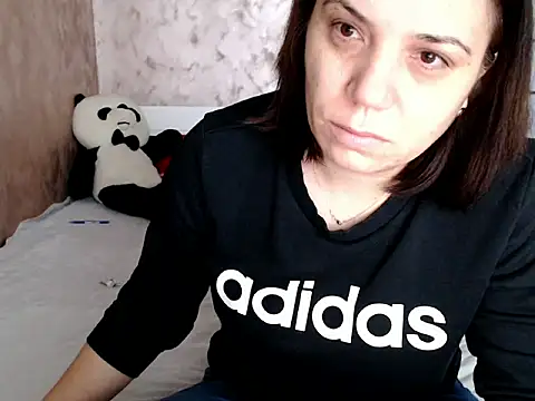 Snapshot of LorraGrey chatting on 02/10/26, 06:39 LorraGrey online show from 02/10/26, 06:39