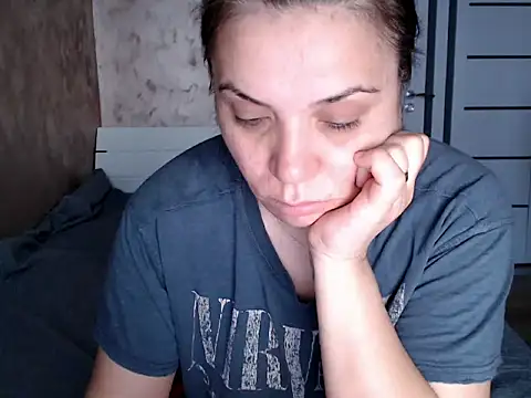 LorraGrey online show from 04/14/26, 03:45