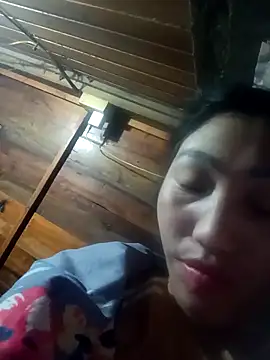 Snapshot of hot-luna- chatting on 02/12/26, 10:38 hot-luna- online show from 02/12/26, 10:38