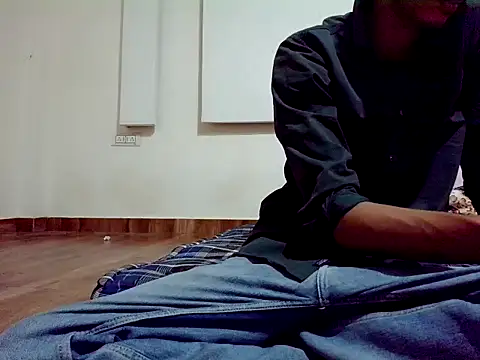 Indian-gentleman teen online show from 04/23/26, 01:02