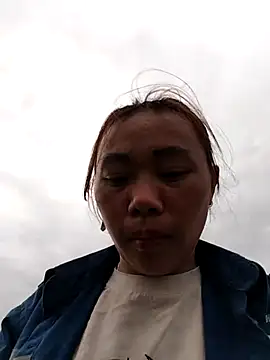 Snapshot of Bella-222 chatting on 02/13/26, 08:32 Bella-222 online show from 02/13/26, 08:32