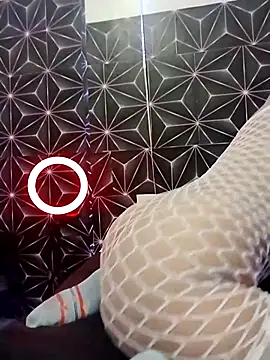 amairany27 online show from 04/06/26, 07:42