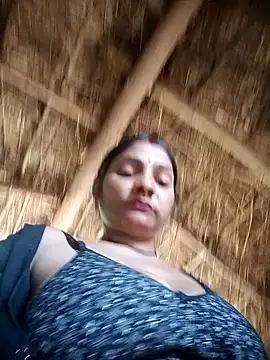 Snapshot of Hotty_raghni chatting on 02/15/26, 07:51 Hotty raghni online show from 02/15/26, 07:51